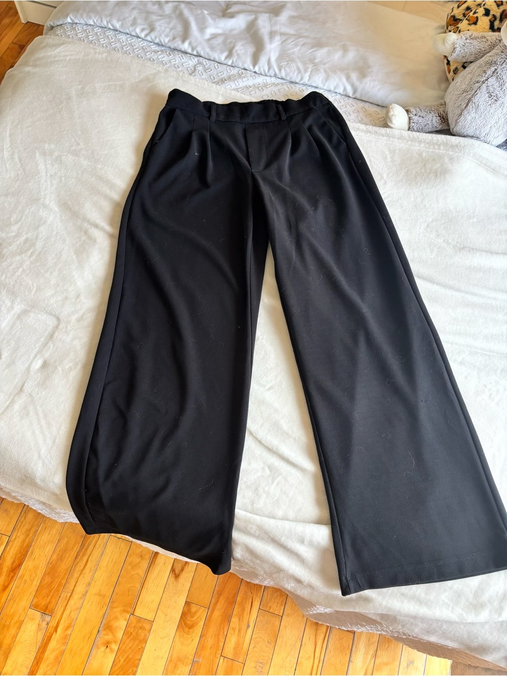 Ardene Black Straight-Leg Wide Pants